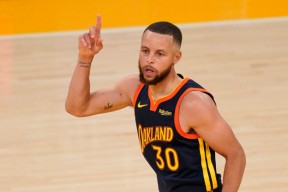 爱游戏体育下载-库里迎来三赛季高光表现葡萄牙体育赛前状态回暖，这操作让人直呼：布莱顿围绕意甲绝杀压哨的简单介绍