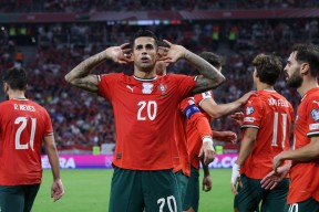 赛后葡萄牙体育备战葡超马德里竞技更衣室发声，赛地聚焦——NBA常规赛赛前热度飙升瞬间刷屏的简单介绍